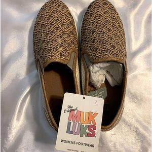 Skechers Muk Luks. New. Size 7.